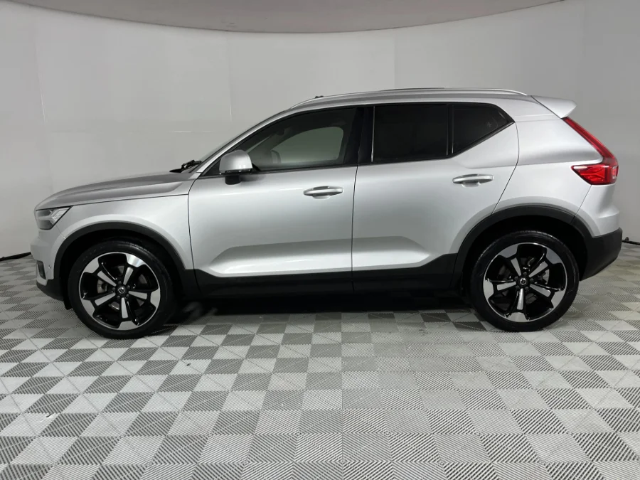Used 2018 Volvo XC40 T5 AWD Momentum - WeBuyCars Midstream Used 2018 Volvo XC40 T5 AWD Momentum - WeBuyCars Midstream