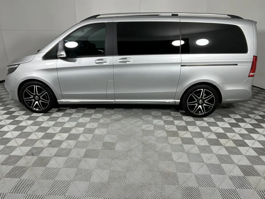 Used 2023 Mercedes-Benz V-Class V300d Avantgarde - WeBuyCars Midstream Used 2023 Mercedes-Benz V-Class V300d Avantgarde - WeBuyCars Midstream