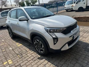 Used 2024 Kia Sonet 1.5 EX manual