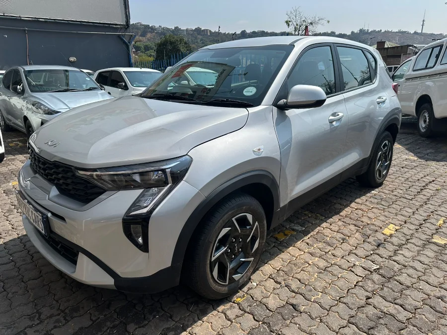 Used 2024 Kia Sonet 1.5 EX manual - Happy DC Motors Used 2024 Kia Sonet 1.5 EX manual - Happy DC Motors