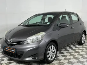 Used 2014 Toyota Yaris 5-door 1.3 XS auto