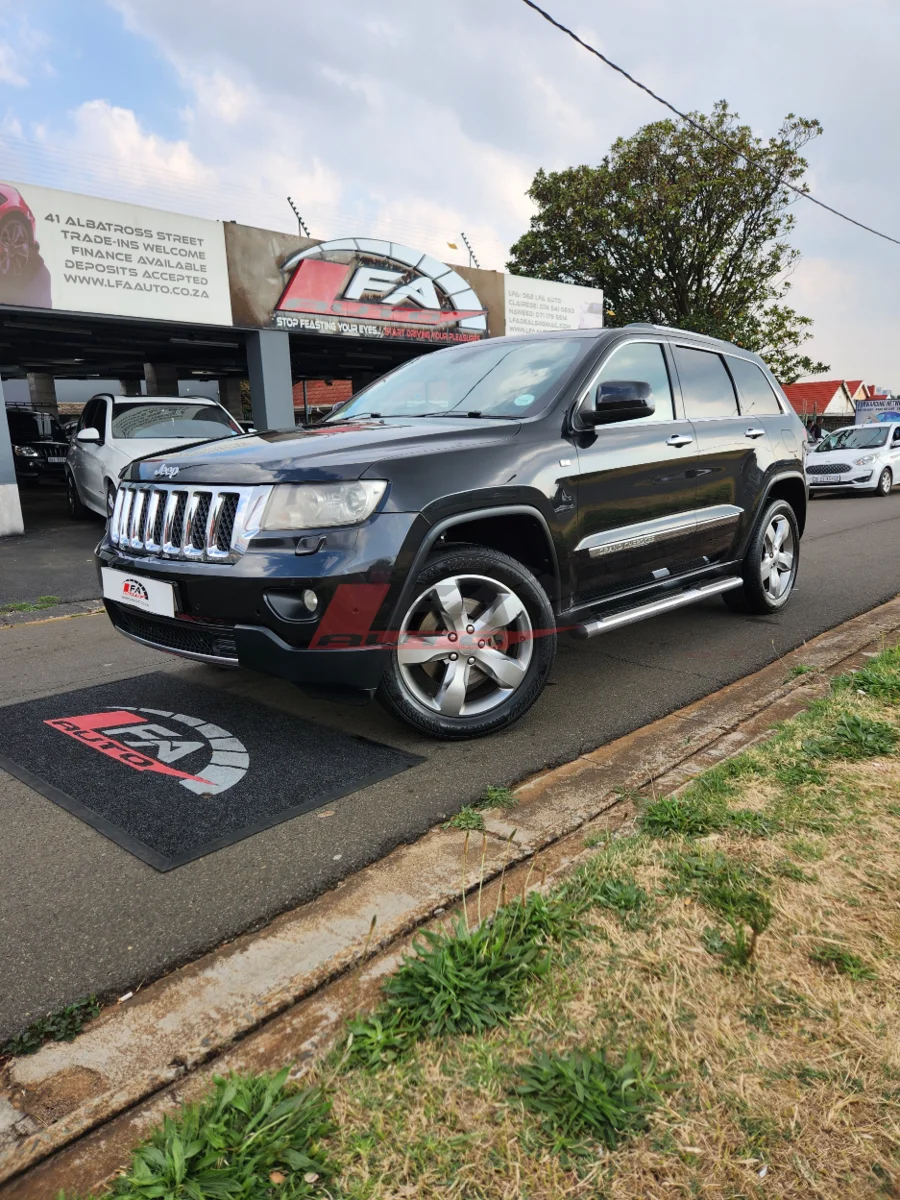 Used 2012 Jeep Grand Cherokee 3.0CRD Overland - LFA Auto Used 2012 Jeep Grand Cherokee 3.0CRD Overland - LFA Auto
