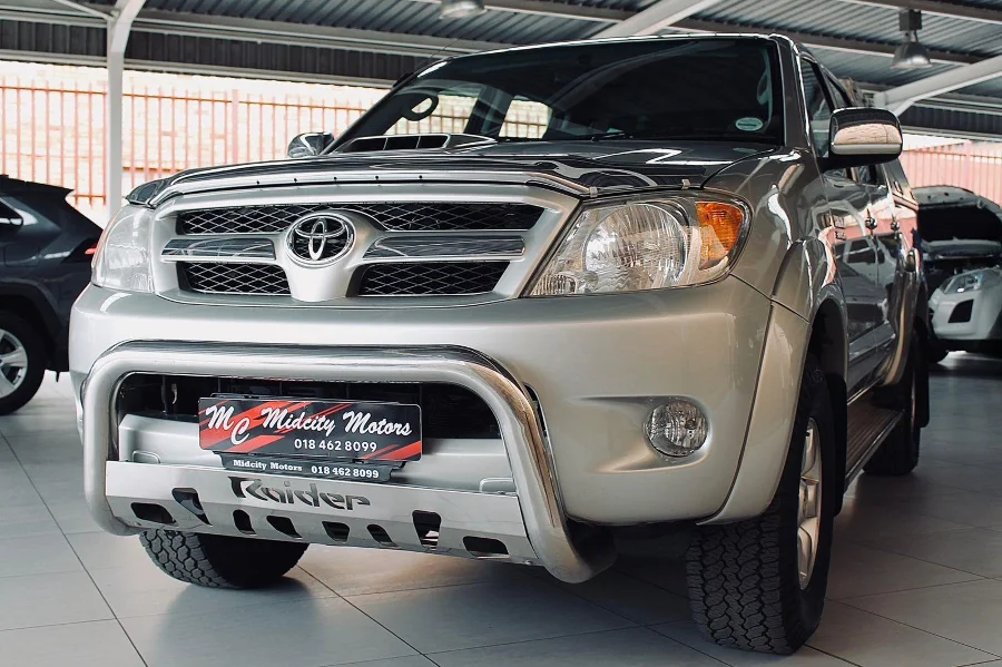 Used 2007 Toyota Hilux 3.0D-4D double cab 4x4 Raider - Midcity Motors Klerksdorp Used 2007 Toyota Hilux 3.0D-4D double cab 4x4 Raider - Midcity Motors Klerksdorp