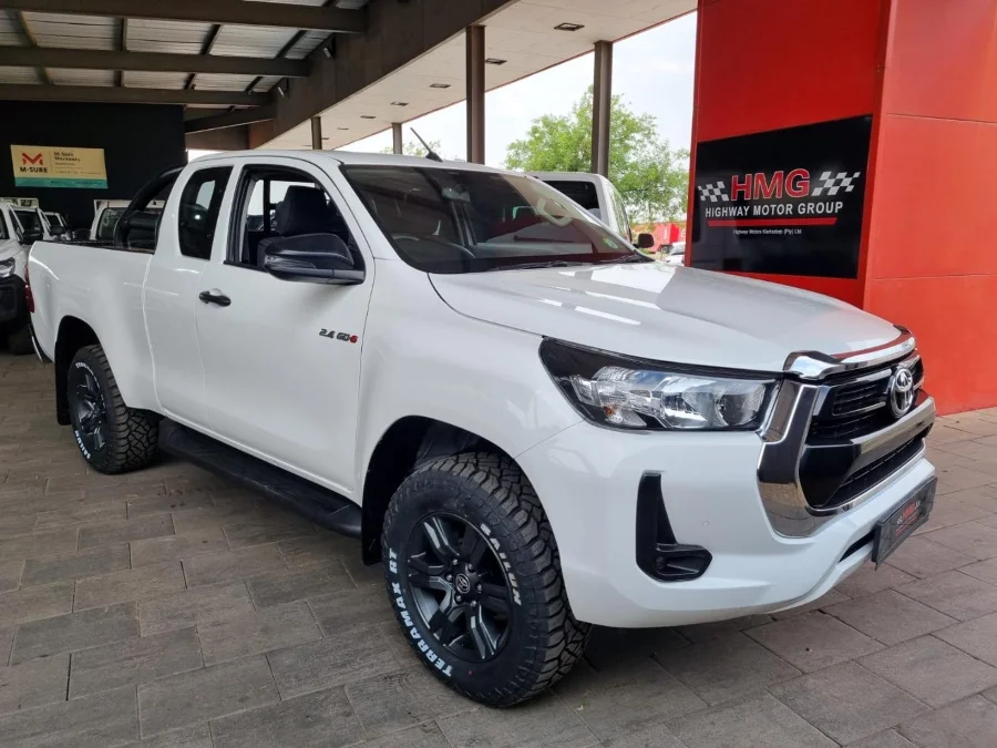 Used 2021 Toyota Hilux 2.8GD-6 Xtra cab Raider - Khensani Imports And Exports Used 2021 Toyota Hilux 2.8GD-6 Xtra cab Raider - Khensani Imports And Exports