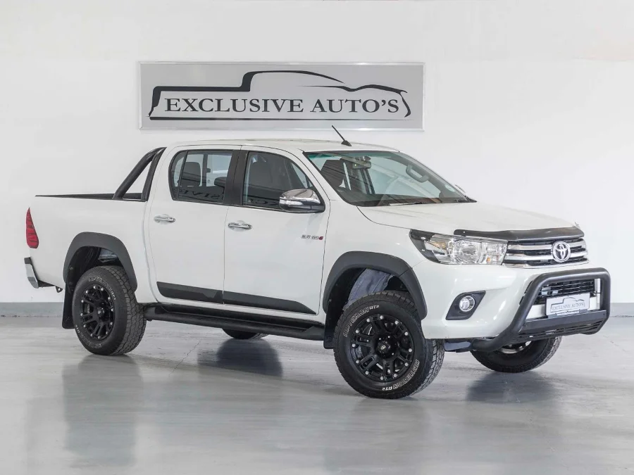 Used 2017 Toyota Hilux 2.8GD-6 double cab Raider Dakar - Exclusive Auto Used 2017 Toyota Hilux 2.8GD-6 double cab Raider Dakar - Exclusive Auto