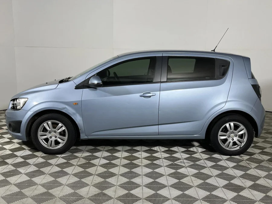 Used 2012 Chevrolet Sonic hatch 1.4 LS - WeBuyCars Germiston Used 2012 Chevrolet Sonic hatch 1.4 LS - WeBuyCars Germiston