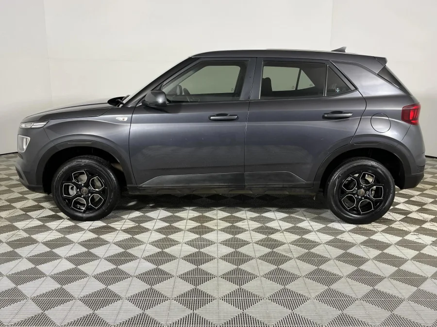 Used 2022 Hyundai Venue 1.0T Motion - WeBuyCars Germiston Used 2022 Hyundai Venue 1.0T Motion - WeBuyCars Germiston