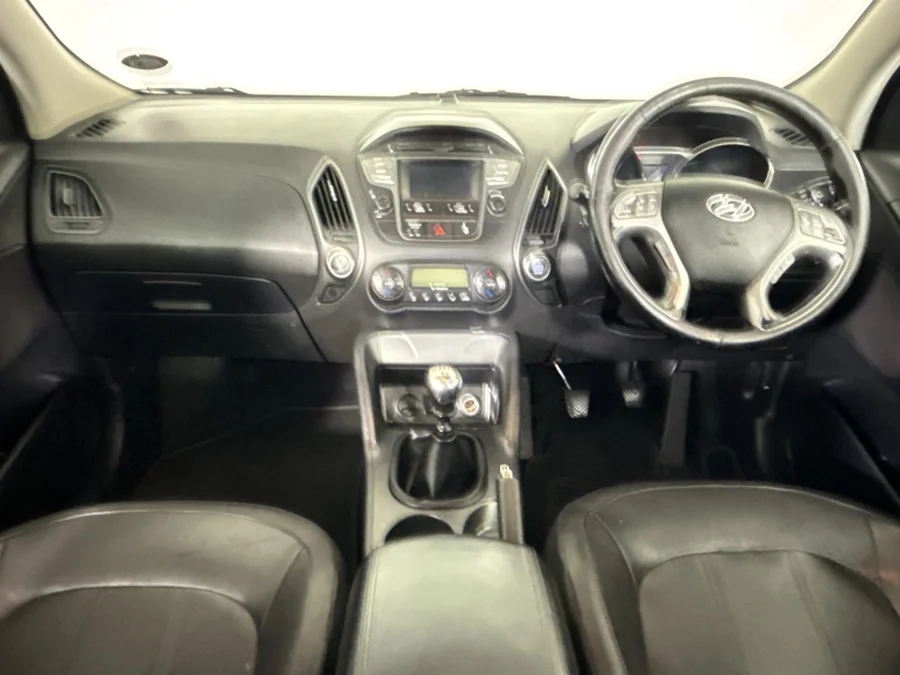 Used 2015 Hyundai ix35 2.0CRDi Elite - WeBuyCars Midstream Used 2015 Hyundai ix35 2.0CRDi Elite - WeBuyCars Midstream
