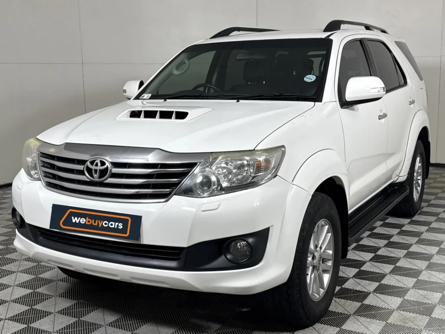 Used 2014 Toyota Fortuner 3.0D-4D 4x4 Limited auto - WeBuyCars Midstream Used 2014 Toyota Fortuner 3.0D-4D 4x4 Limited auto - WeBuyCars Midstream