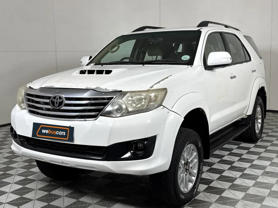 Used 2013 Toyota Fortuner 2.5D-4D - WeBuyCars Midstream Used 2013 Toyota Fortuner 2.5D-4D - WeBuyCars Midstream