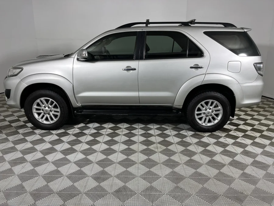 Used 2013 Toyota Fortuner 2.5D-4D auto - WeBuyCars Germiston Used 2013 Toyota Fortuner 2.5D-4D auto - WeBuyCars Germiston