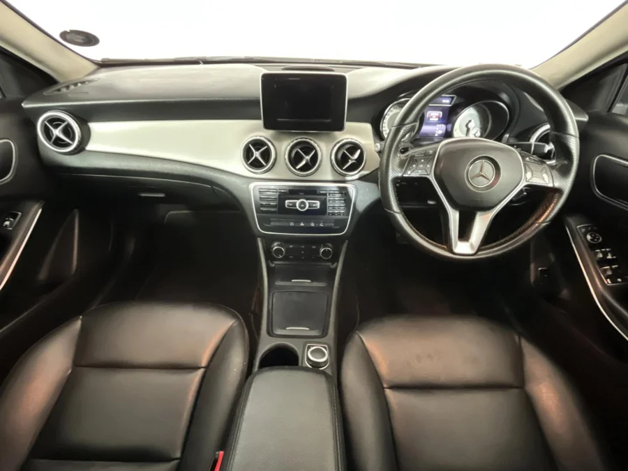 Used 2015 Mercedes-Benz GLA 200 auto - WeBuyCars JHB South Used 2015 Mercedes-Benz GLA 200 auto - WeBuyCars JHB South