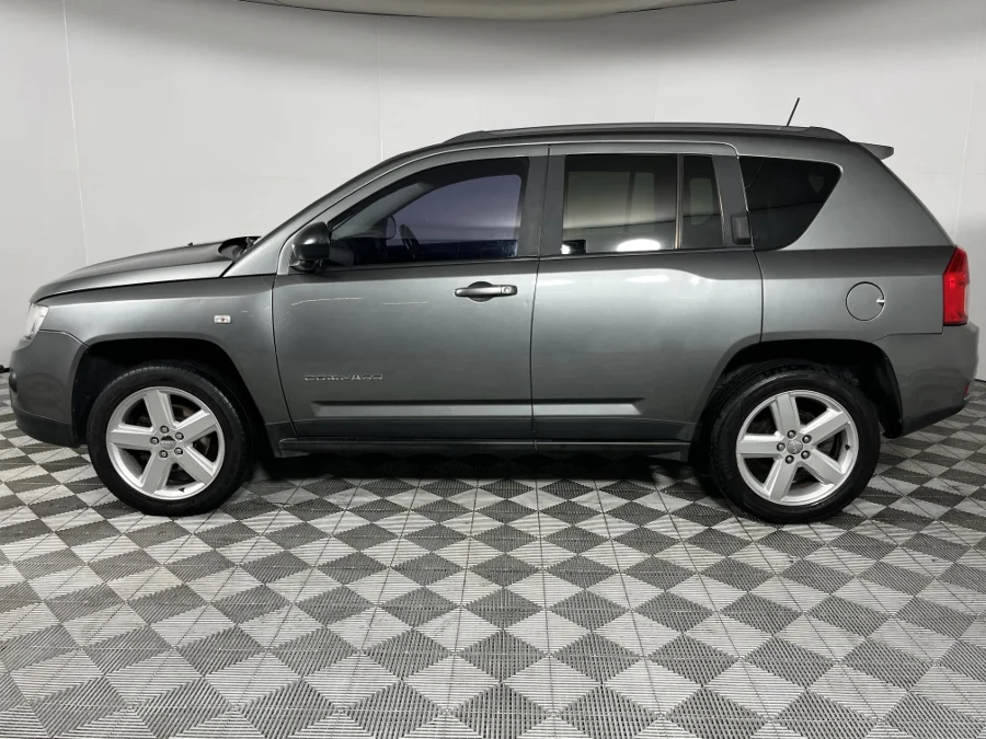 Used 2012 Jeep Compass 2.0L Limited auto CVT - WeBuyCars Epping Used 2012 Jeep Compass 2.0L Limited auto CVT - WeBuyCars Epping