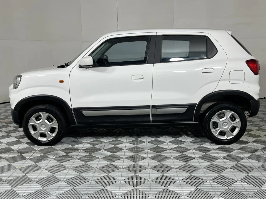 Used 2020 Suzuki S-Presso 1.0 S-Edition auto - WeBuyCars Richmond Used 2020 Suzuki S-Presso 1.0 S-Edition auto - WeBuyCars Richmond