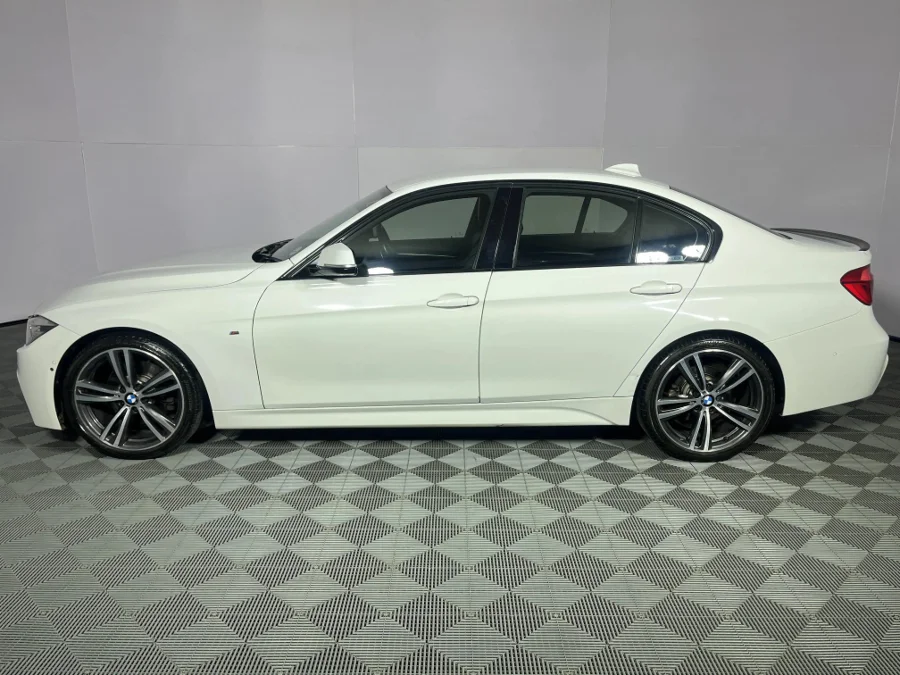 Used 2016 BMW 3 Series 330i M Sport sports-auto - WeBuyCars Rustenburg Used 2016 BMW 3 Series 330i M Sport sports-auto - WeBuyCars Rustenburg
