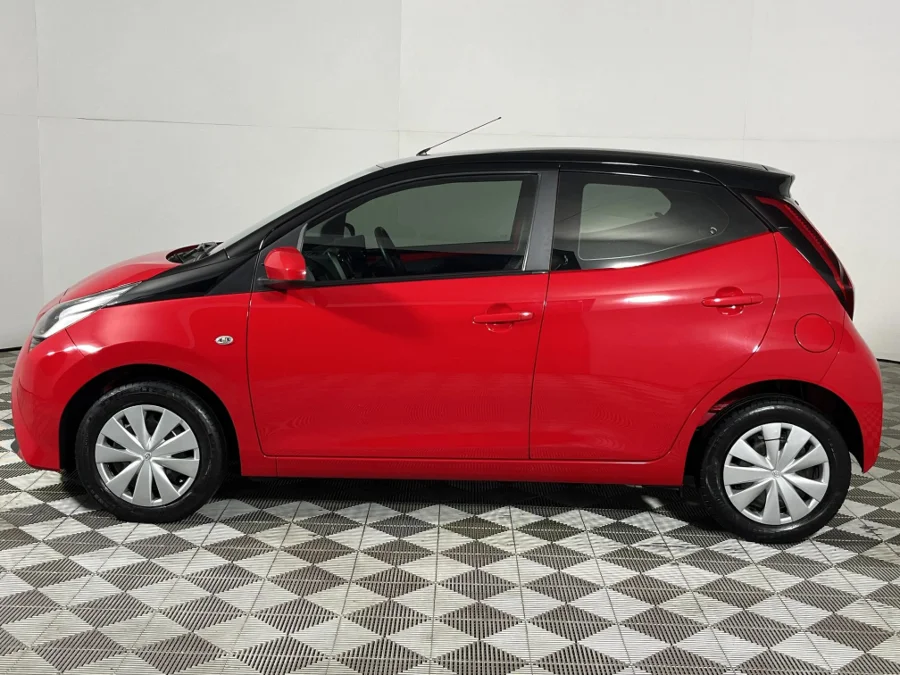 Used 2019 Toyota Aygo 1.0 X-Play - WeBuyCars Germiston Used 2019 Toyota Aygo 1.0 X-Play - WeBuyCars Germiston