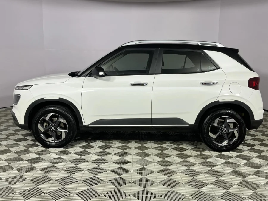 Used 2022 Hyundai Venue 1.0T Glide Limited Edition - WeBuyCars Durban