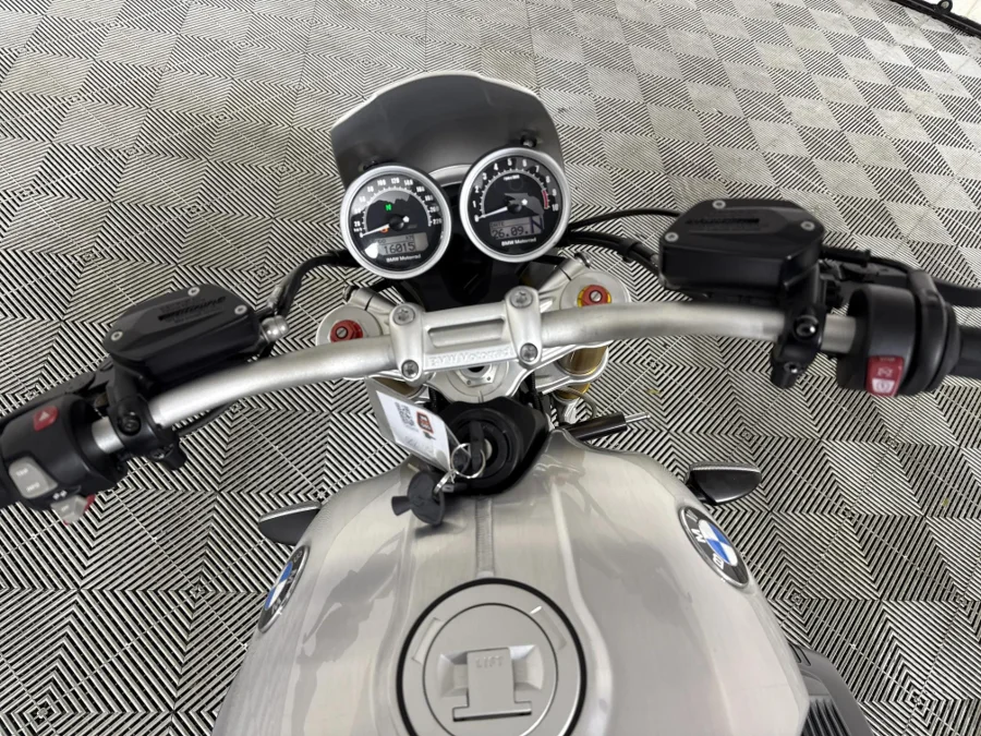 Used 2017 BMW R Series R Nine T - WeBuyCars Midstream Used 2017 BMW R Series R Nine T - WeBuyCars Midstream