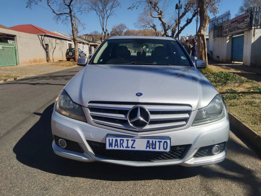 Used 2012 Mercedes-Benz C-Class C200 Classic auto - Wariz Auto Used 2012 Mercedes-Benz C-Class C200 Classic auto - Wariz Auto