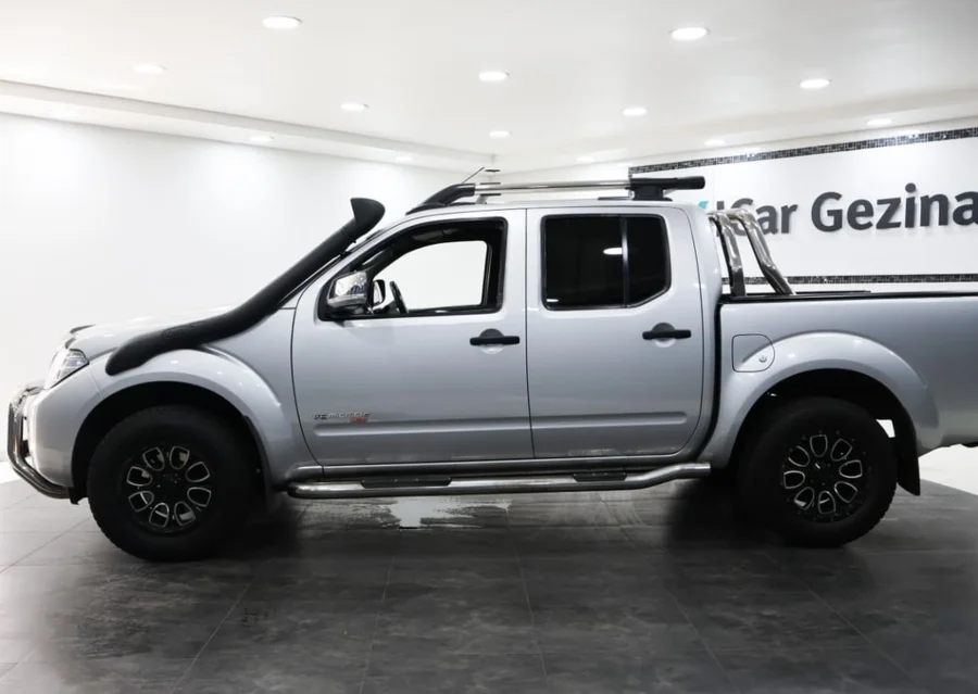 Used 2013 Nissan Navara 3.0dCi V6 double cab 4x4 LE - ICar Gezina Used 2013 Nissan Navara 3.0dCi V6 double cab 4x4 LE - ICar Gezina