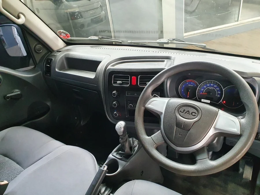Used 2019 JAC X200 2.8TDi 80kW 1.5-ton single cab dropside - Auto Strada Gezina Used 2019 JAC X200 2.8TDi 80kW 1.5-ton single cab dropside - Auto Strada Gezina