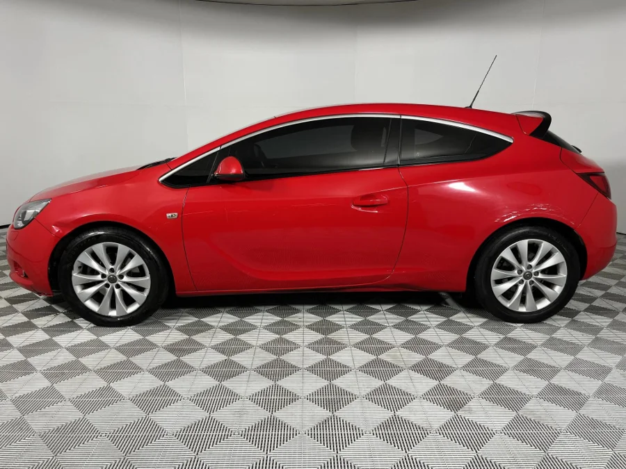Used 2013 Opel Astra GTC 1.6 Turbo Sport - WeBuyCars Richmond Used 2013 Opel Astra GTC 1.6 Turbo Sport - WeBuyCars Richmond
