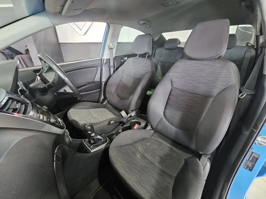 Used 2018 Hyundai Accent sedan 1.6 Fluid - Jeremiahs Auto Used 2018 Hyundai Accent sedan 1.6 Fluid - Jeremiahs Auto