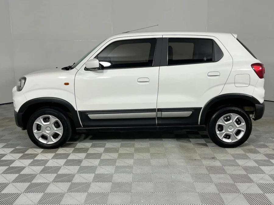 Used 2020 Suzuki S-Presso 1.0 S-Edition manual - WeBuyCars Silverlakes