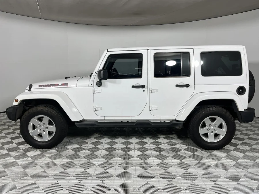 Used 2015 Jeep Wrangler Unlimited Sahara 3.6L 75th Anniversary Edition - WeBuyCars Richmond