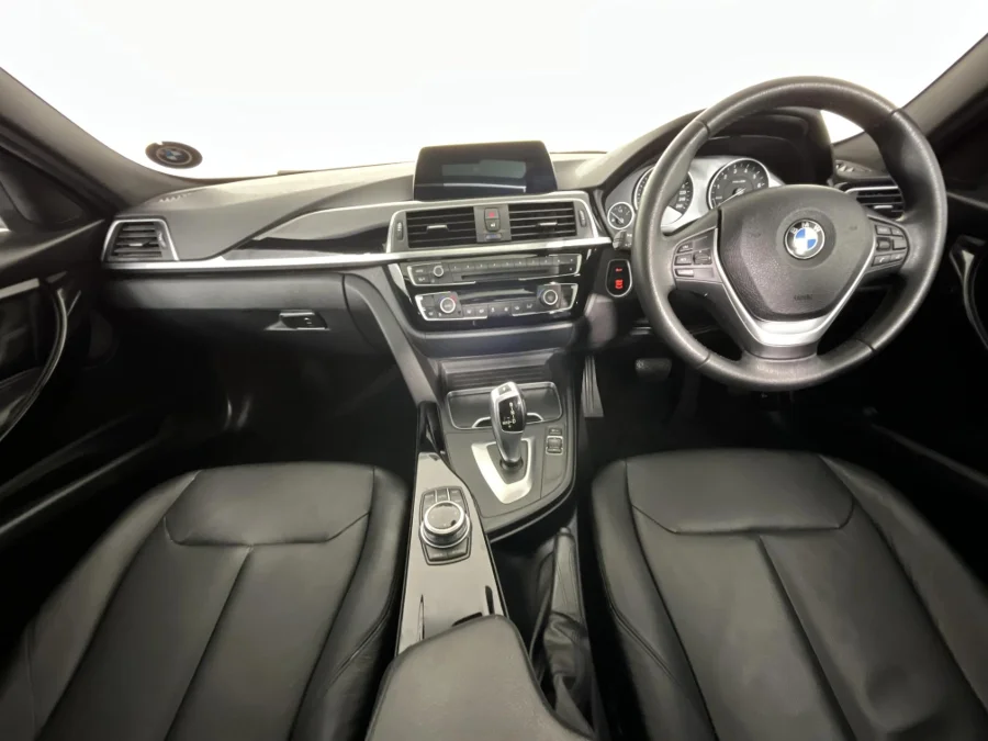 Used 2019 BMW 3 Series 320i sports-auto - WeBuyCars Midstream