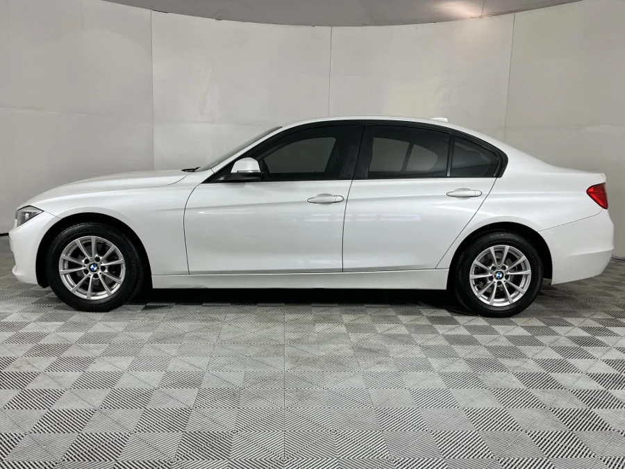 Used 2014 BMW 3 Series 316i auto - WeBuyCars The Dome Used 2014 BMW 3 Series 316i auto - WeBuyCars The Dome