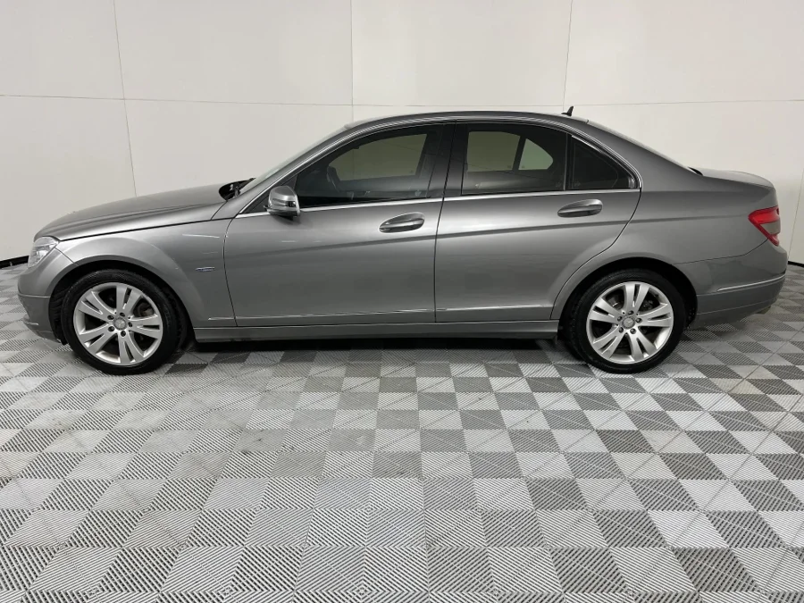 Used 2011 Mercedes-Benz C-Class C180CGI Avantgarde - WeBuycars East London Used 2011 Mercedes-Benz C-Class C180CGI Avantgarde - WeBuycars East London