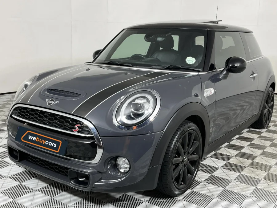 Used 2019 MINI Hatch Cooper S Hatch 3-door Paddy Hopkirk Edition - WeBuyCars The Dome