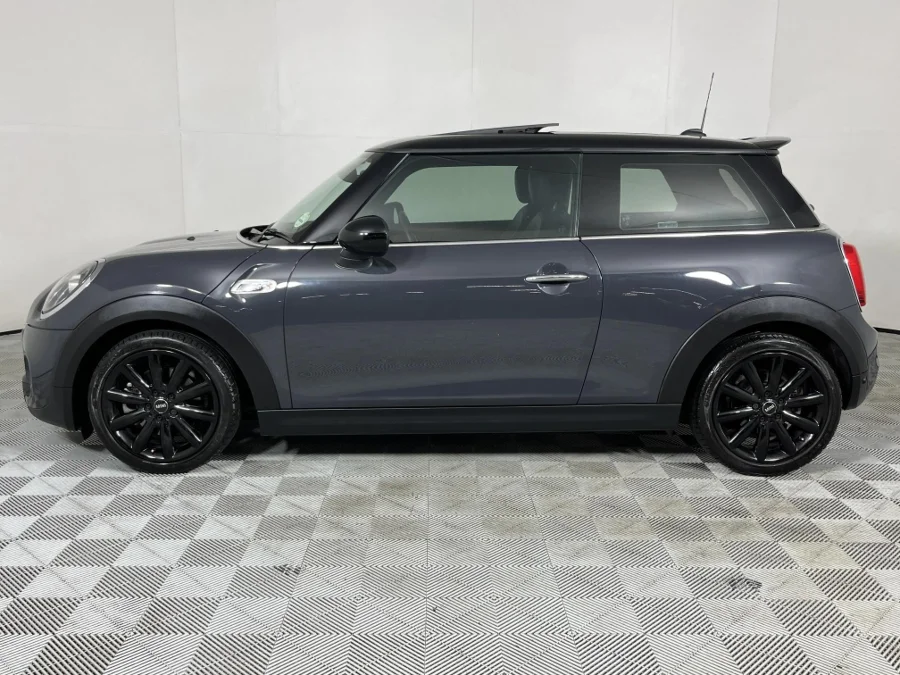 Used 2019 MINI Hatch Cooper S Hatch 3-door Paddy Hopkirk Edition - WeBuyCars The Dome