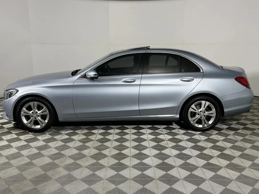 Used 2017 Mercedes-Benz C-Class C180 auto - WeBuyCars Germiston