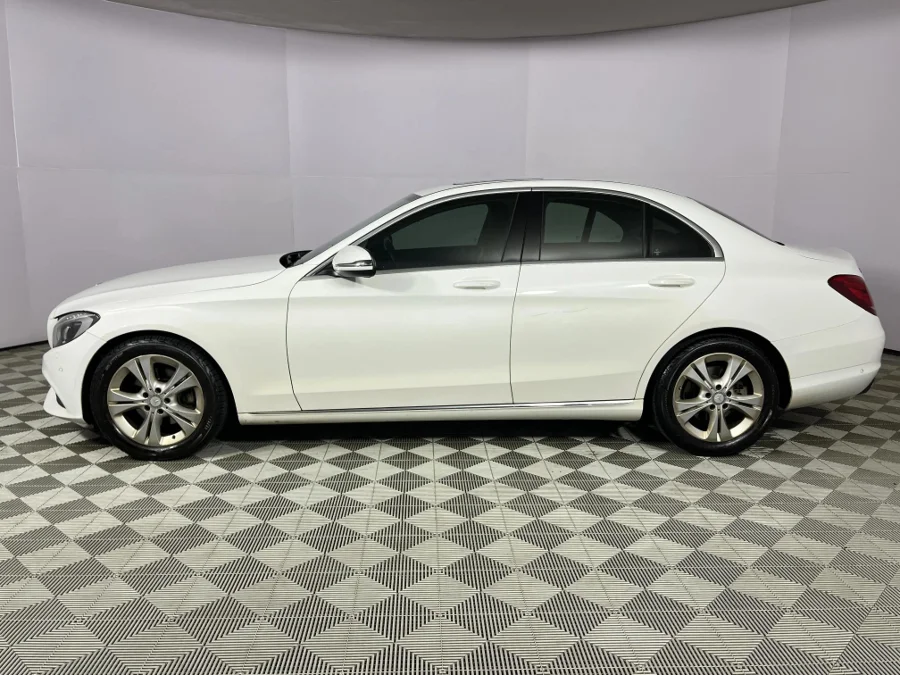 Used 2016 Mercedes-Benz C-Class C200 auto - WeBuyCars The Dome