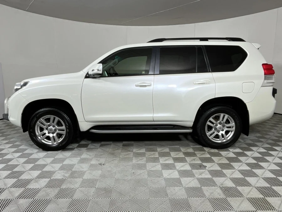 Used 2013 Toyota Land Cruiser Prado 4.0 VX - WeBuyCars The Dome Used 2013 Toyota Land Cruiser Prado 4.0 VX - WeBuyCars The Dome