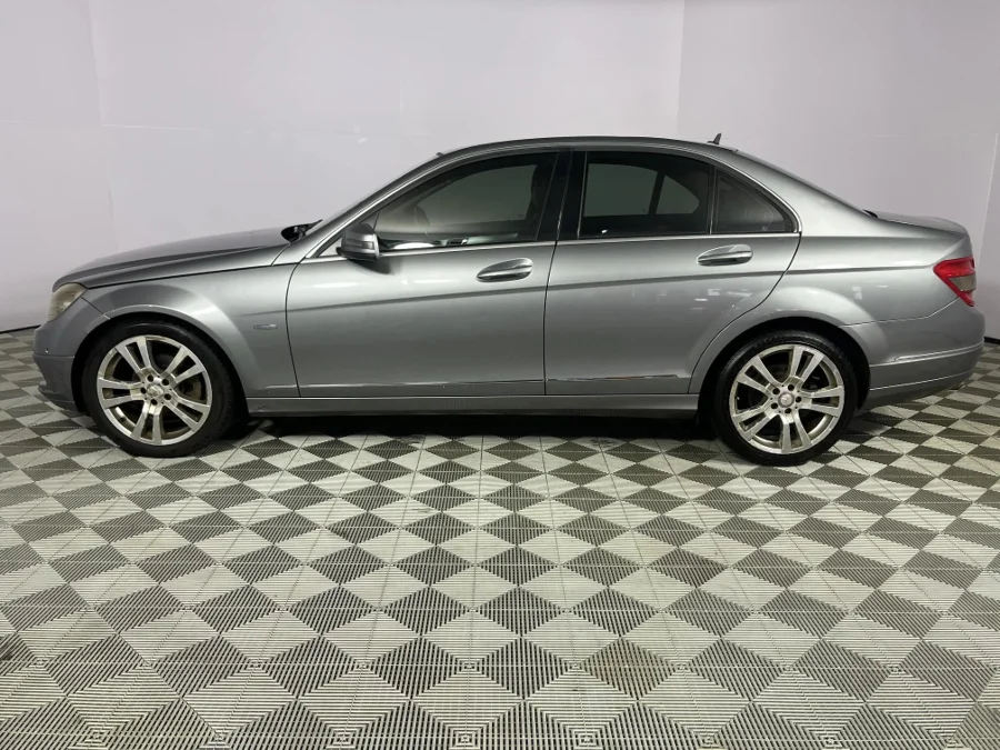 Used 2010 Mercedes-Benz C-Class C180 Kompressor Classic Touchshift - WeBuyCars Durban Used 2010 Mercedes-Benz C-Class C180 Kompressor Classic Touchshift - WeBuyCars Durban
