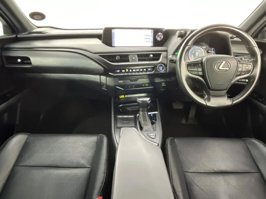 Used 2020 Lexus UX 250h SE - WeBuyCars The Dome