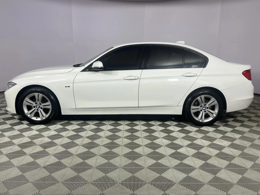 Used 2015 BMW 3 Series 316i Sport auto - WeBuyCars Durban Used 2015 BMW 3 Series 316i Sport auto - WeBuyCars Durban