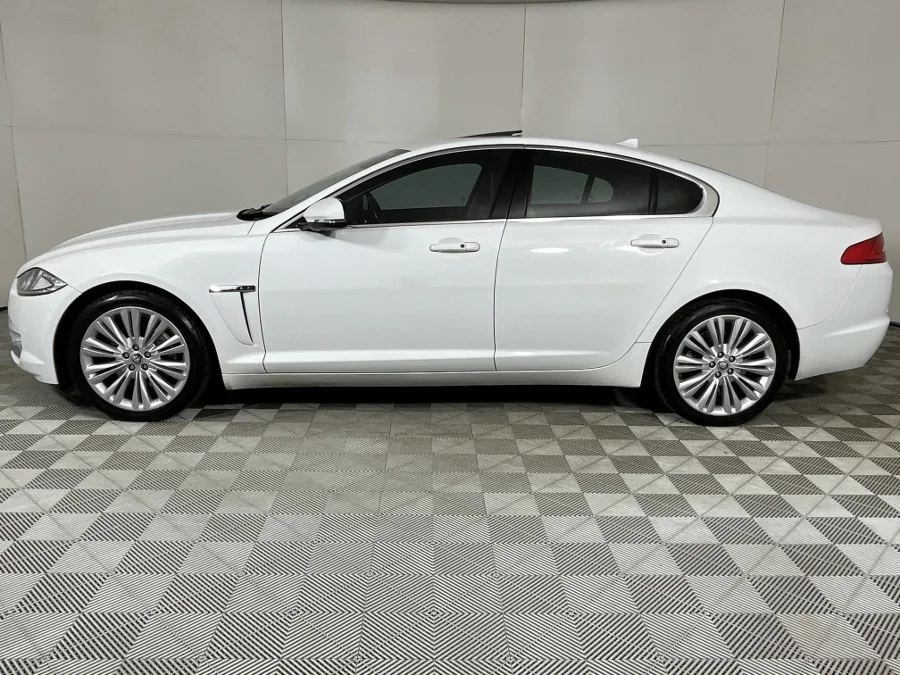 Used 2014 Jaguar XF 2.2D Premium Luxury - WeBuyCars Polokwane Used 2014 Jaguar XF 2.2D Premium Luxury - WeBuyCars Polokwane