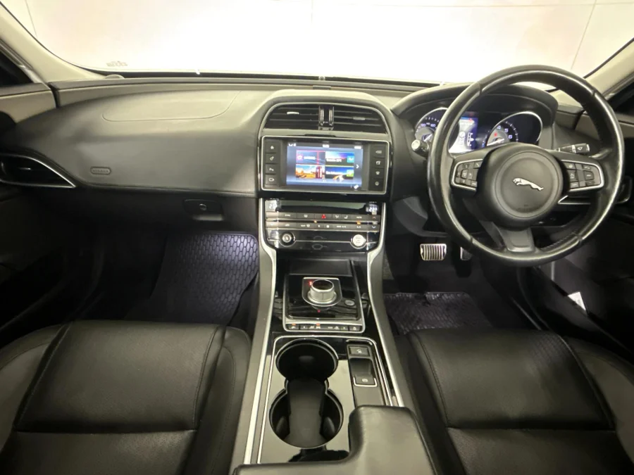 Used 2016 Jaguar XE 25t R-Sport - WeBuyCars Midstream