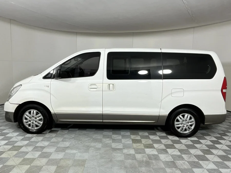 Used 2016 Hyundai H-1 2.5VGTi bus GLS - WeBuyCars Mbombela Used 2016 Hyundai H-1 2.5VGTi bus GLS - WeBuyCars Mbombela