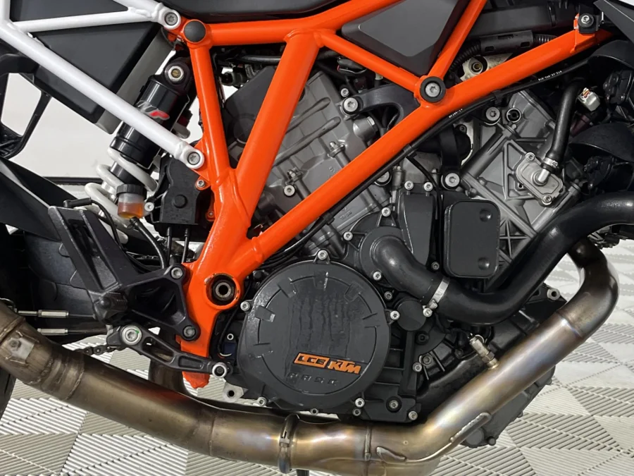 Used 2019 KTM Super Duke 1290 Super Duke R - WeBuyCars Silverlakes Used 2019 KTM Super Duke 1290 Super Duke R - WeBuyCars Silverlakes