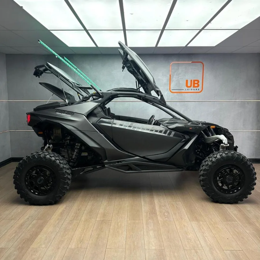 New 2025 Can-Am MAVERICK R X RS - UB Leisure New 2025 Can-Am MAVERICK R X RS - UB Leisure
