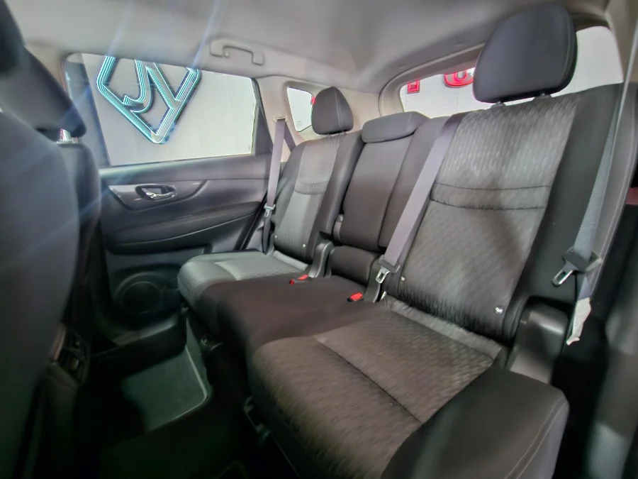 Used 2019 Nissan X-Trail 2.5 4x4 SE CVT - Jeremiahs Auto Used 2019 Nissan X-Trail 2.5 4x4 SE CVT - Jeremiahs Auto