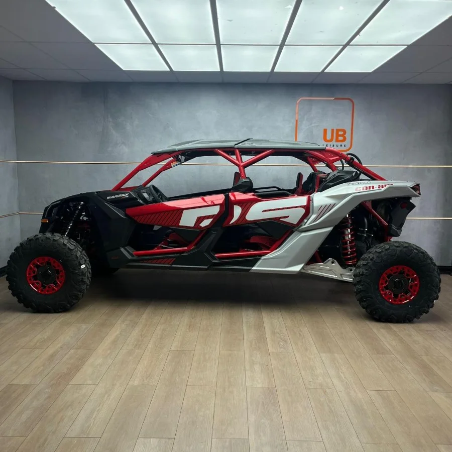 New 2025 Can-Am MAVERICK MAX X RS SSX WITH SMART SHOCKS TURBO - UB Leisure