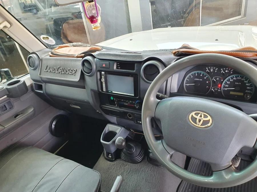Used 2009 Toyota Land Cruiser 79 4.0 V6 single cab - Auto Strada Gezina