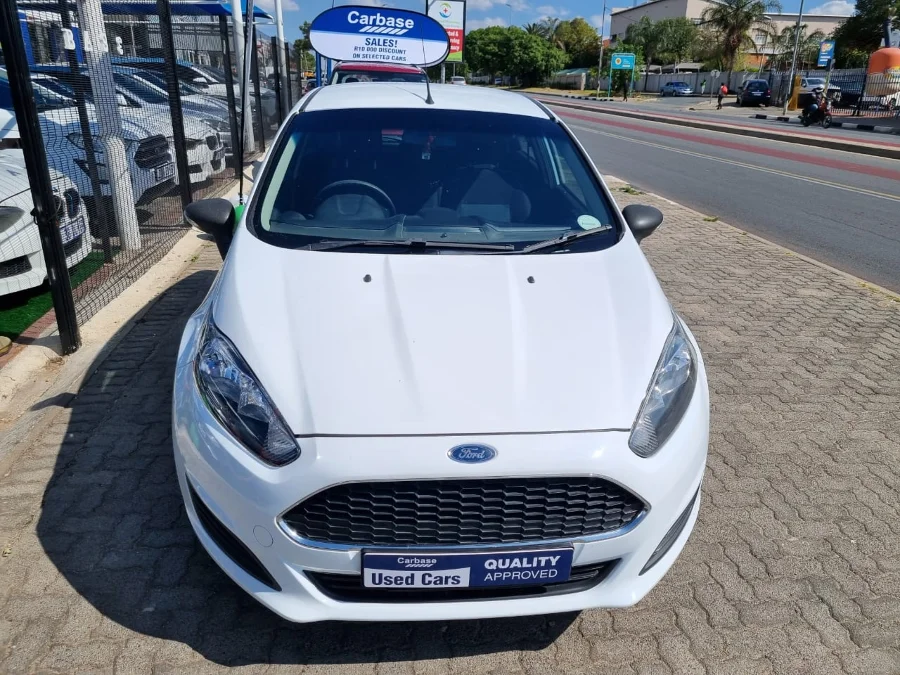 Used 2017 Ford Fiesta 5-door 1.4 Ambiente - Carbase Auto Used 2017 Ford Fiesta 5-door 1.4 Ambiente - Carbase Auto