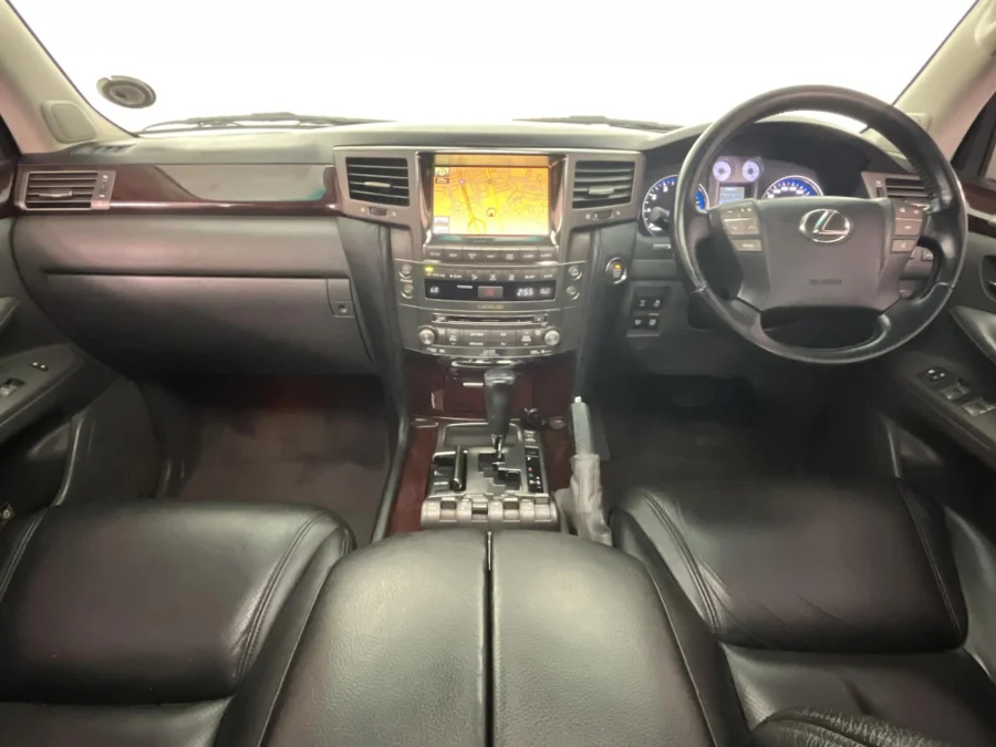 Used 2010 Lexus LX 570 - WeBuyCars Gqeberha